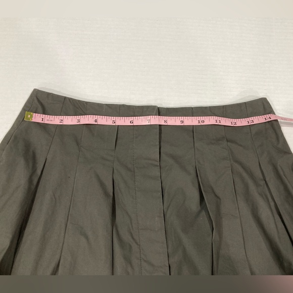 Banana Republic 
Skirt - Picture 4 of 10